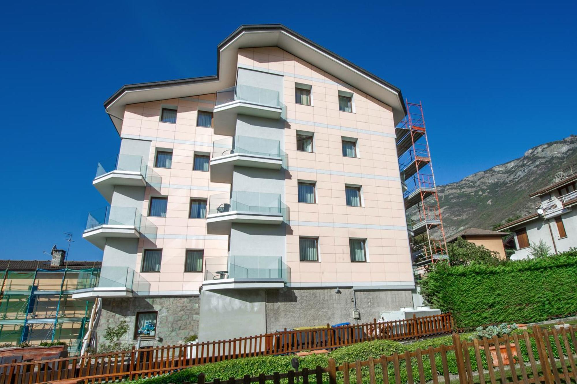 Hotel Au Soleil Saint-Vincent Exterior photo